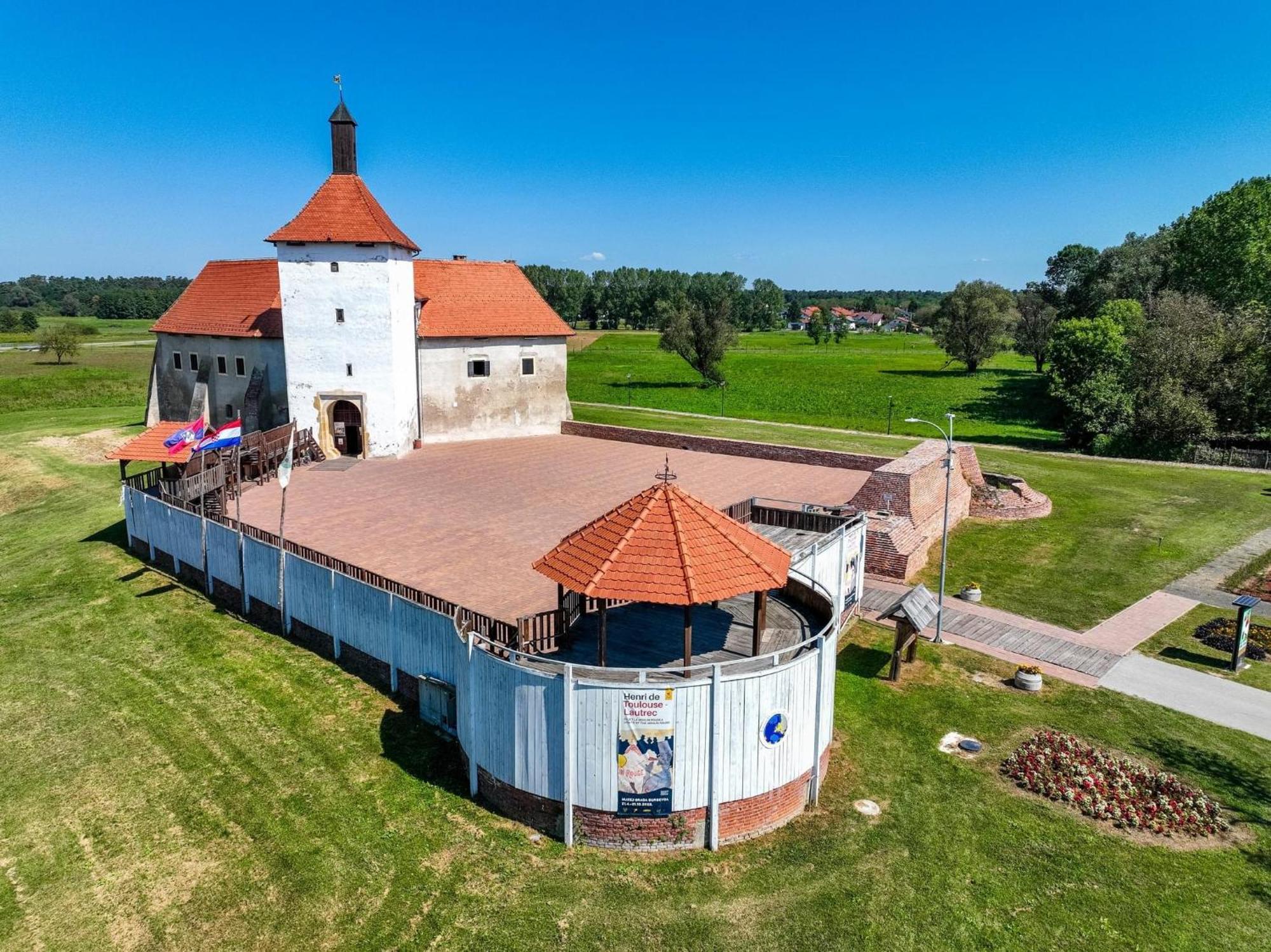 Apartment Nebo Ðurđevac Zewnętrze zdjęcie