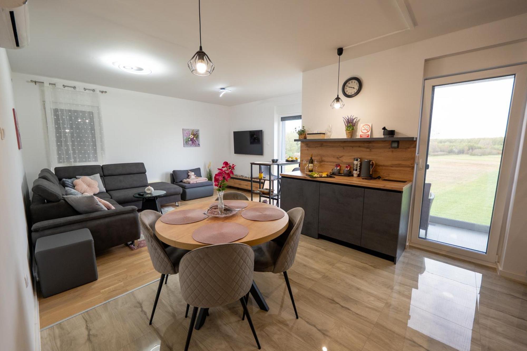 Apartment Nebo Ðurđevac Zewnętrze zdjęcie
